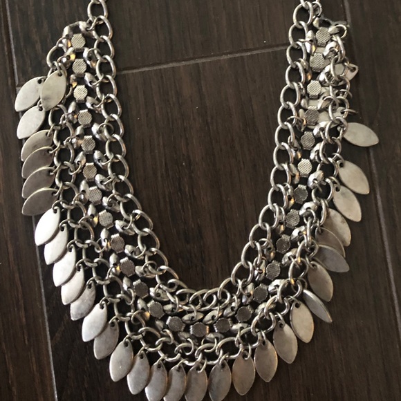 ABERCROMBIE STUNNING NECKLACE!! - Picture 2 of 5